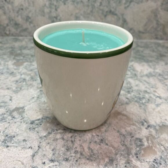 Pine Mist Snowman Candle - Picture 2 of 6